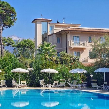 Hotel Villa Elsa 마리나디마사 외부 사진