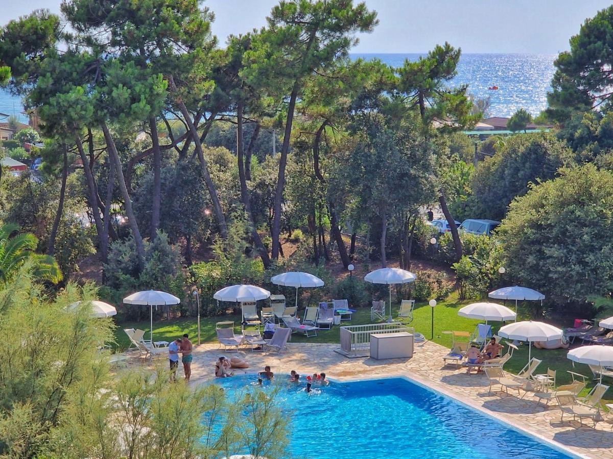 Hotel Villa Elsa 마리나디마사 외부 사진